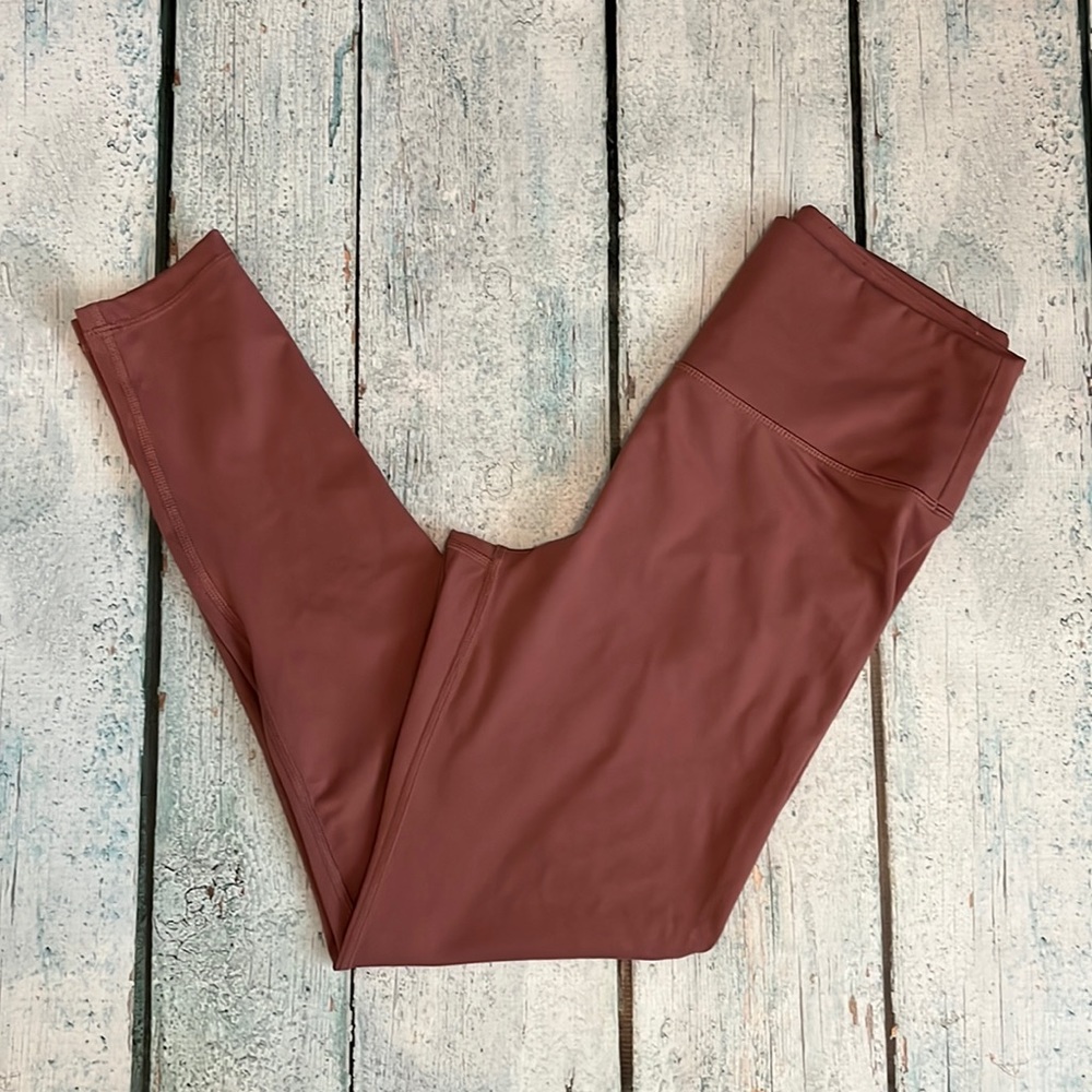 NEW! AMERICAN EAGLE THE EVERYTHING LEGGING SZ M